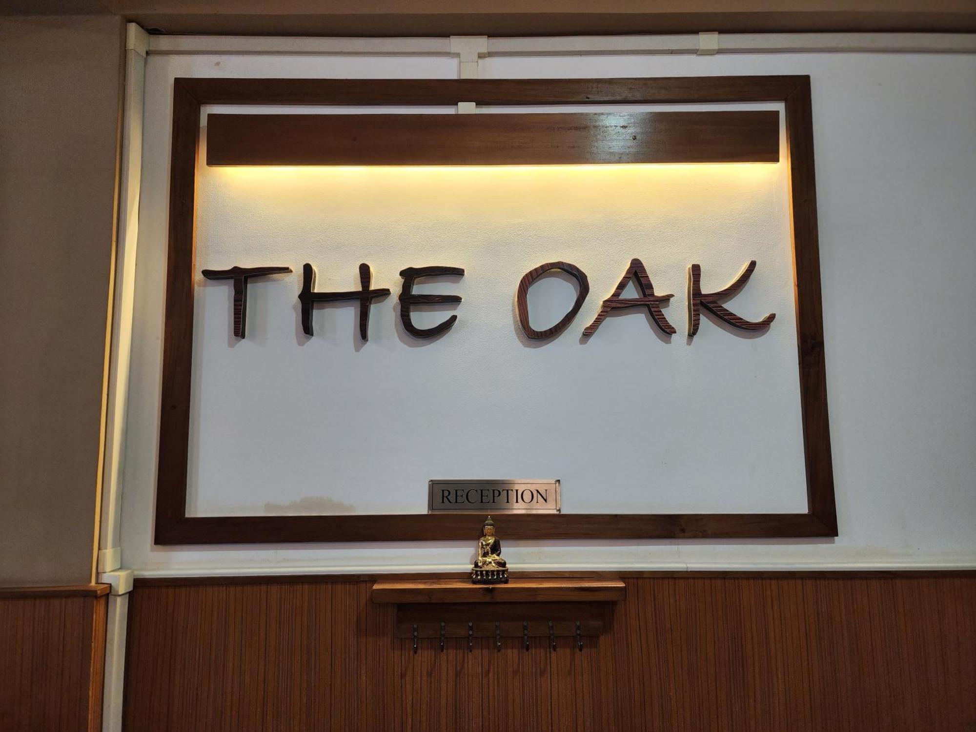 Hotel The Oak Tawang Bagian luar foto