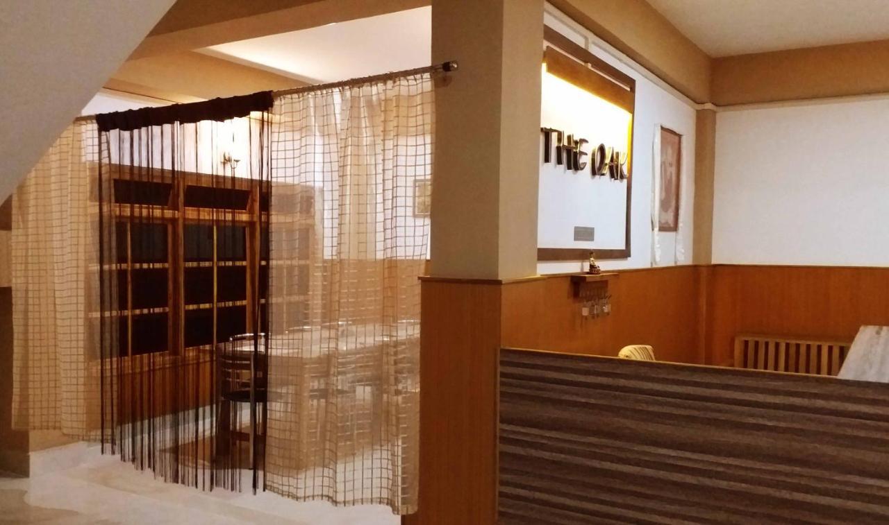 Hotel The Oak Tawang Bagian luar foto